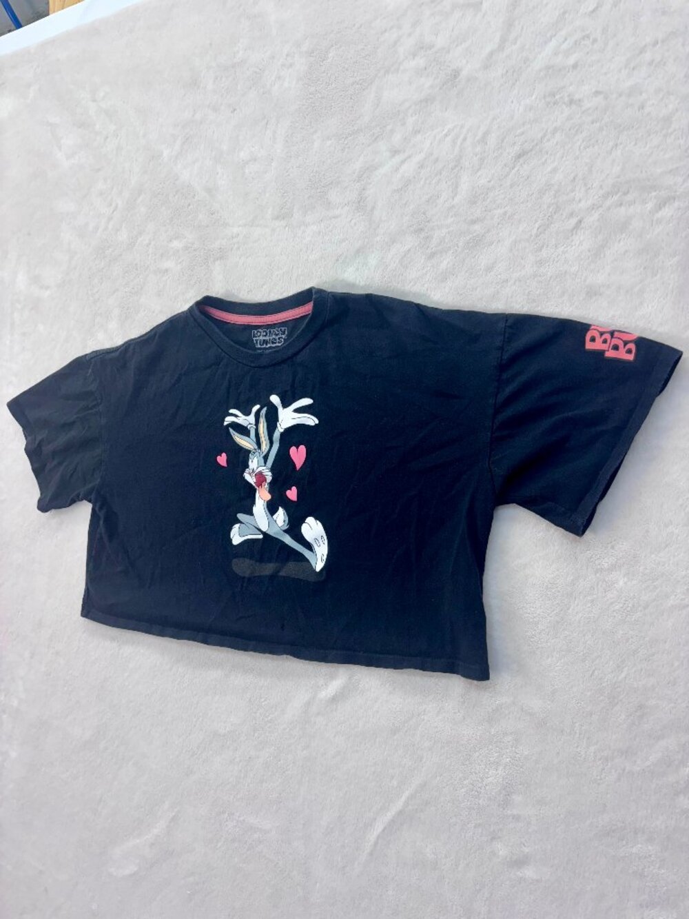 Looney Tunes Official Bugs Bunny Cropped Shirt --- Size: Medium!!